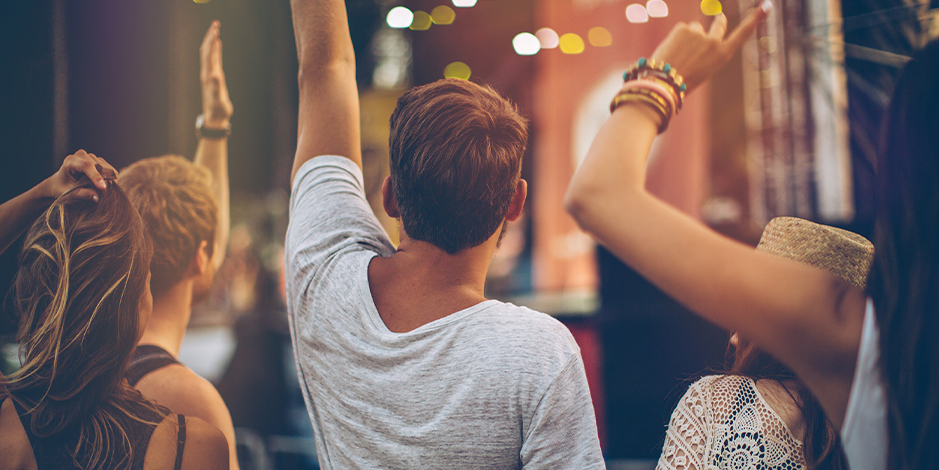 precauciones al ir a un festival de música
